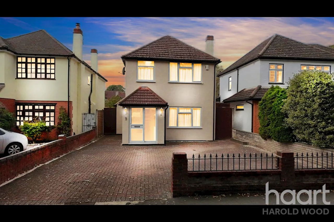 Avenue Road, Harold Wood, RM3, photo 21