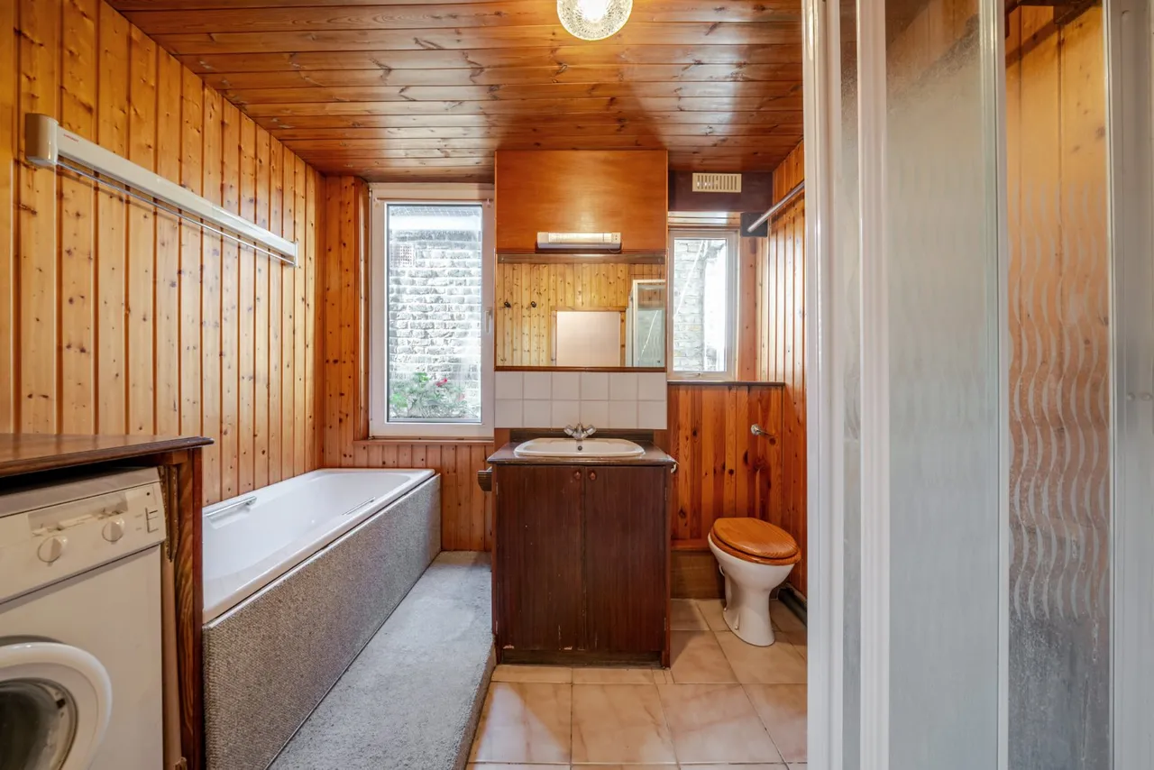 Lillie Road, Fulham, London, SW6, photo 4