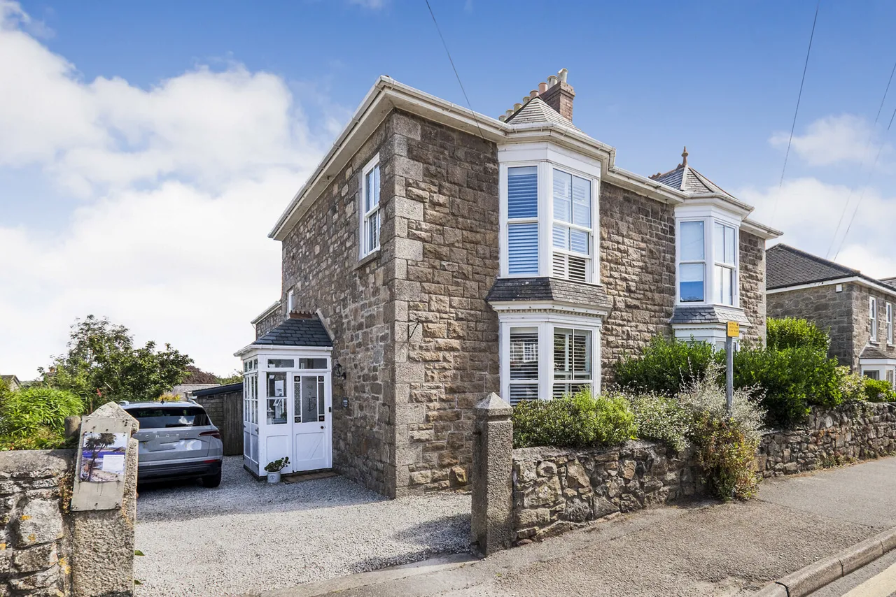 Fore Street, Lelant, TR26, photo 37