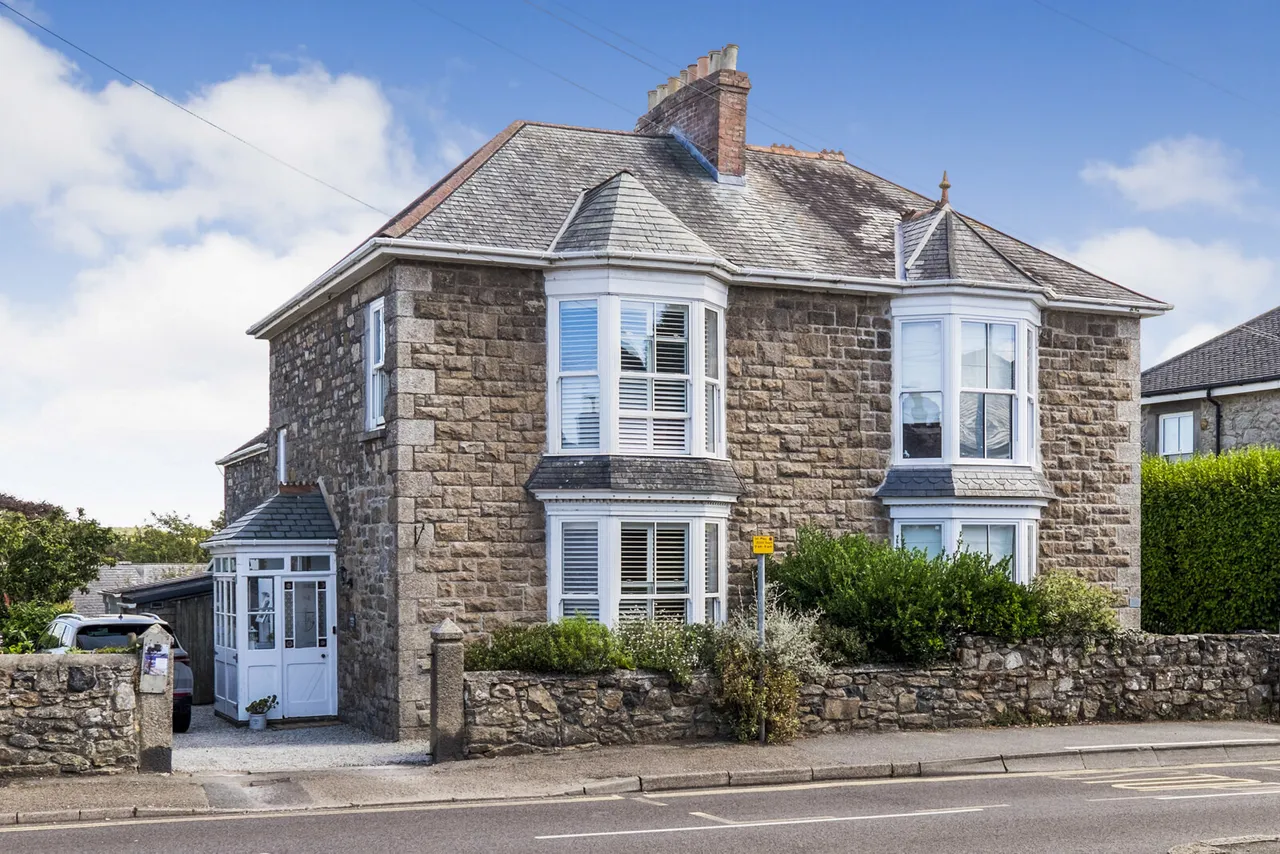 Fore Street, Lelant, TR26, photo 38