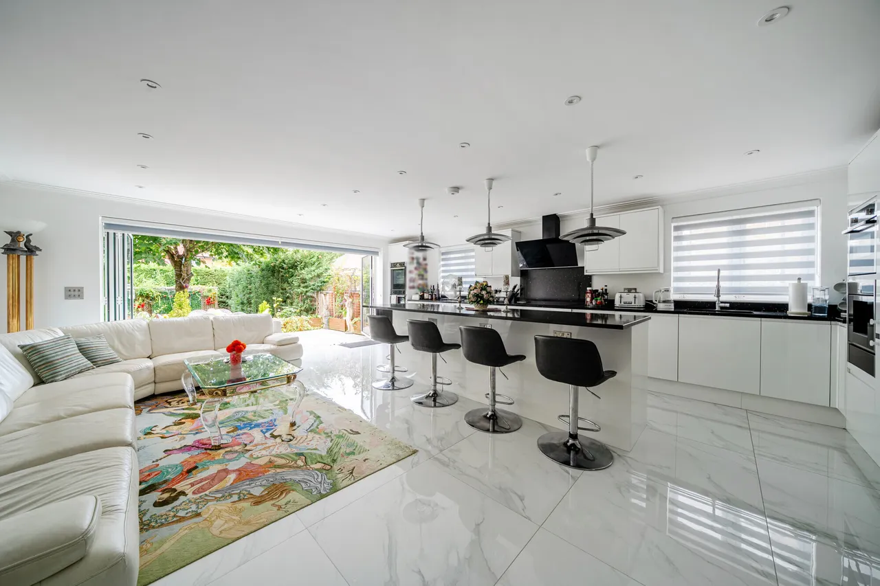 Lower Road, Gerrards Cross, SL9, photo 4