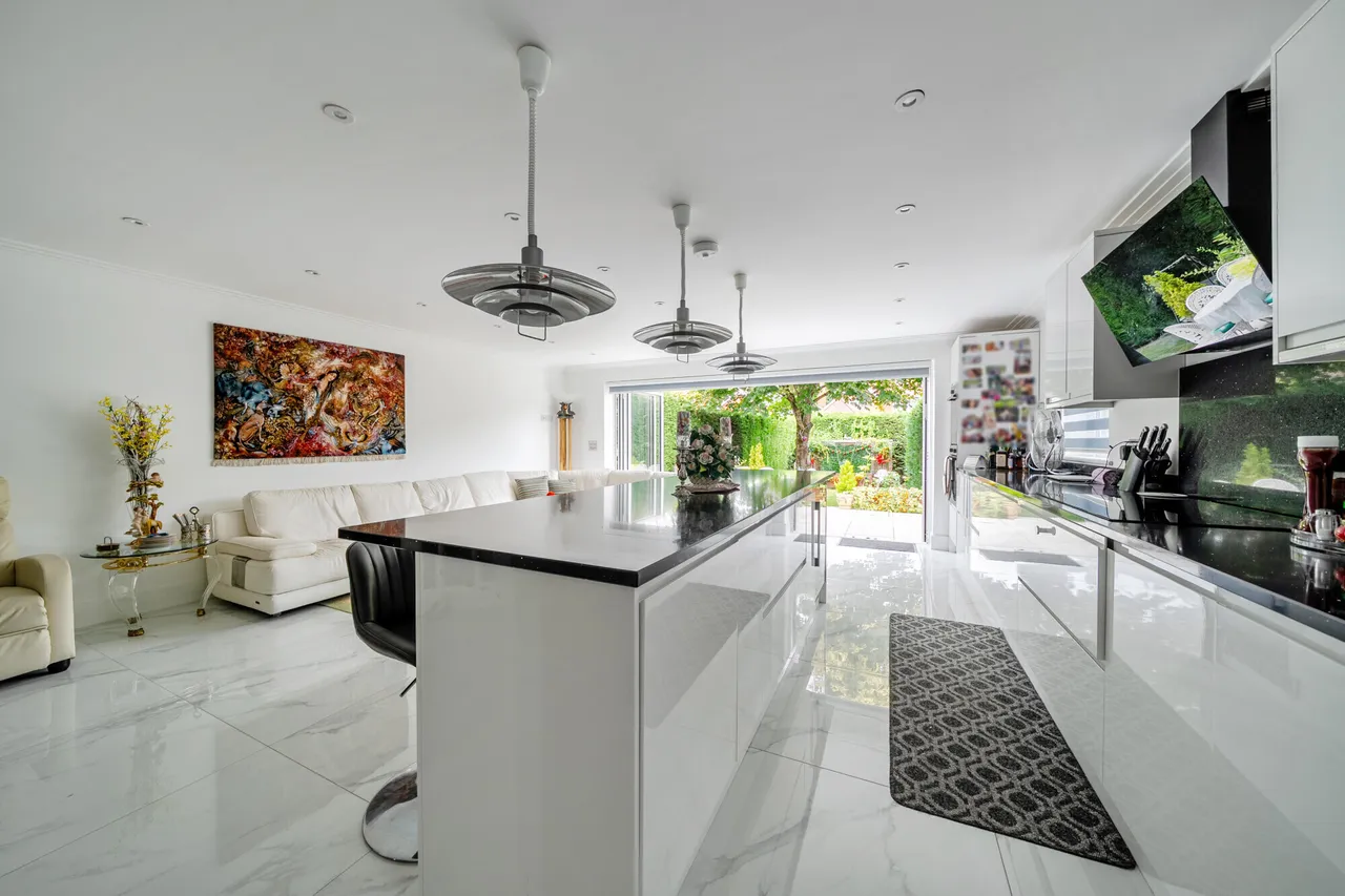 Lower Road, Gerrards Cross, SL9, photo 10