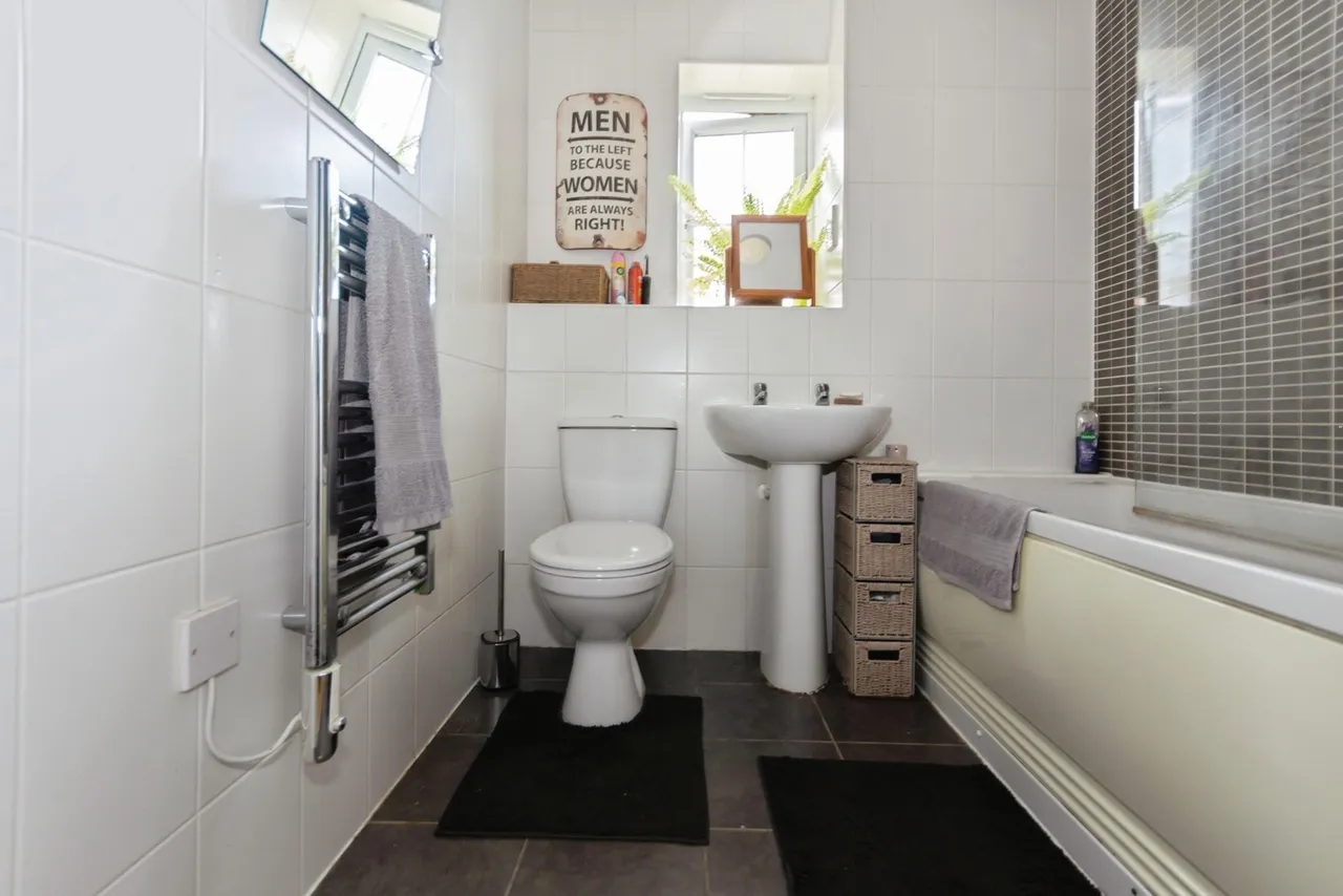 Norton Close, Kings Norton, B30, photo 6