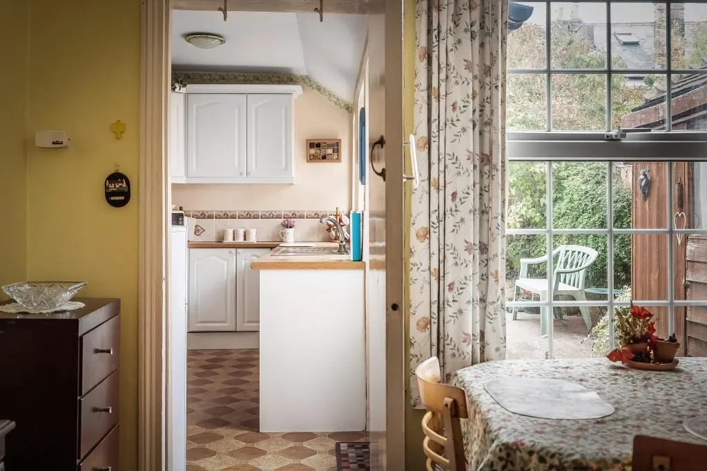Arundel Road, Dorking, RH4, photo 11