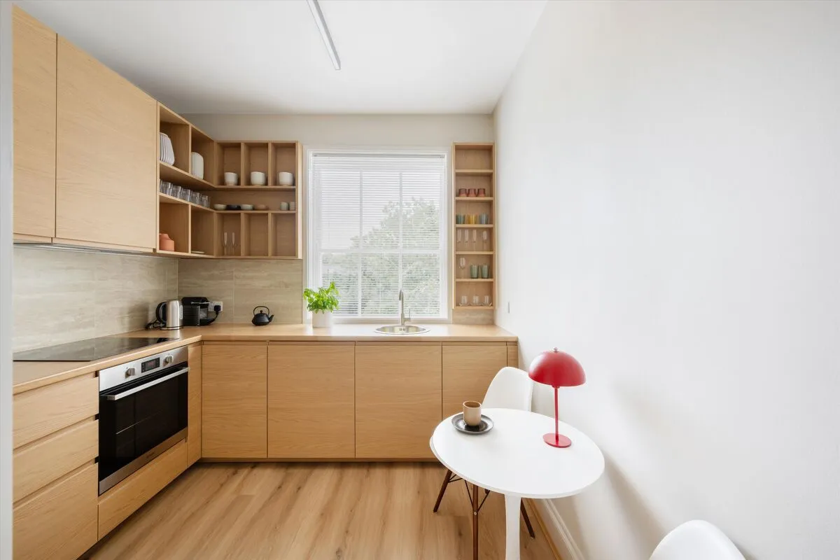 Brondesbury Road, London, NW6, photo 2