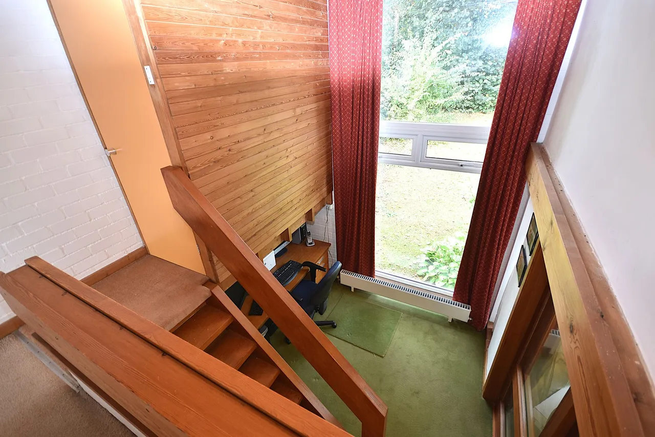 Bollinbarn Drive, Macclesfield, photo 3