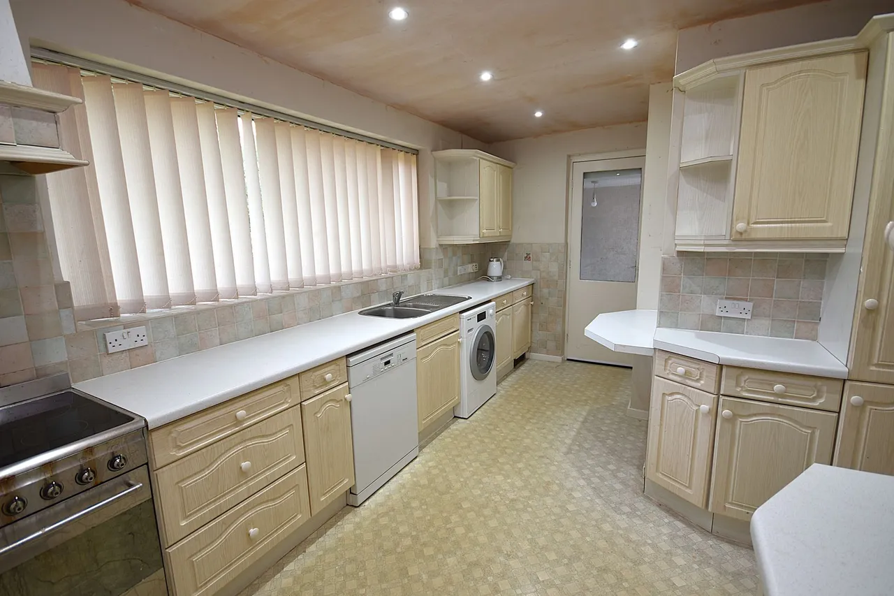Bollinbarn Drive, Macclesfield, photo 8