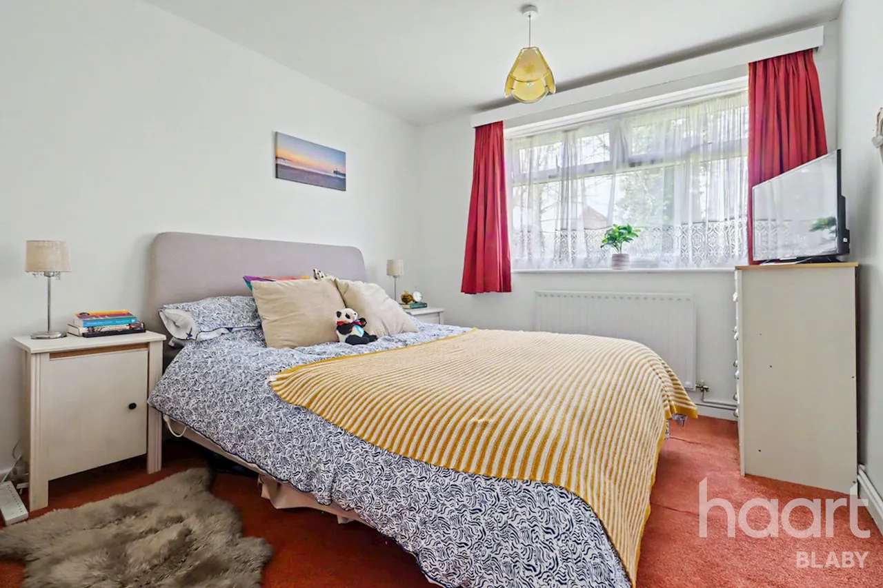 Carlson Gardens, Lutterworth, LE17, photo 7