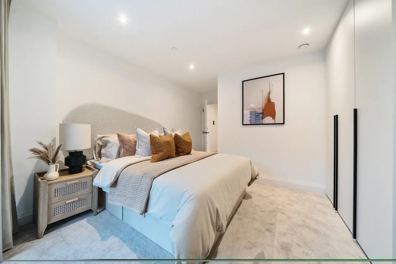 Tweedy Road, Bromley, BR1, photo 9