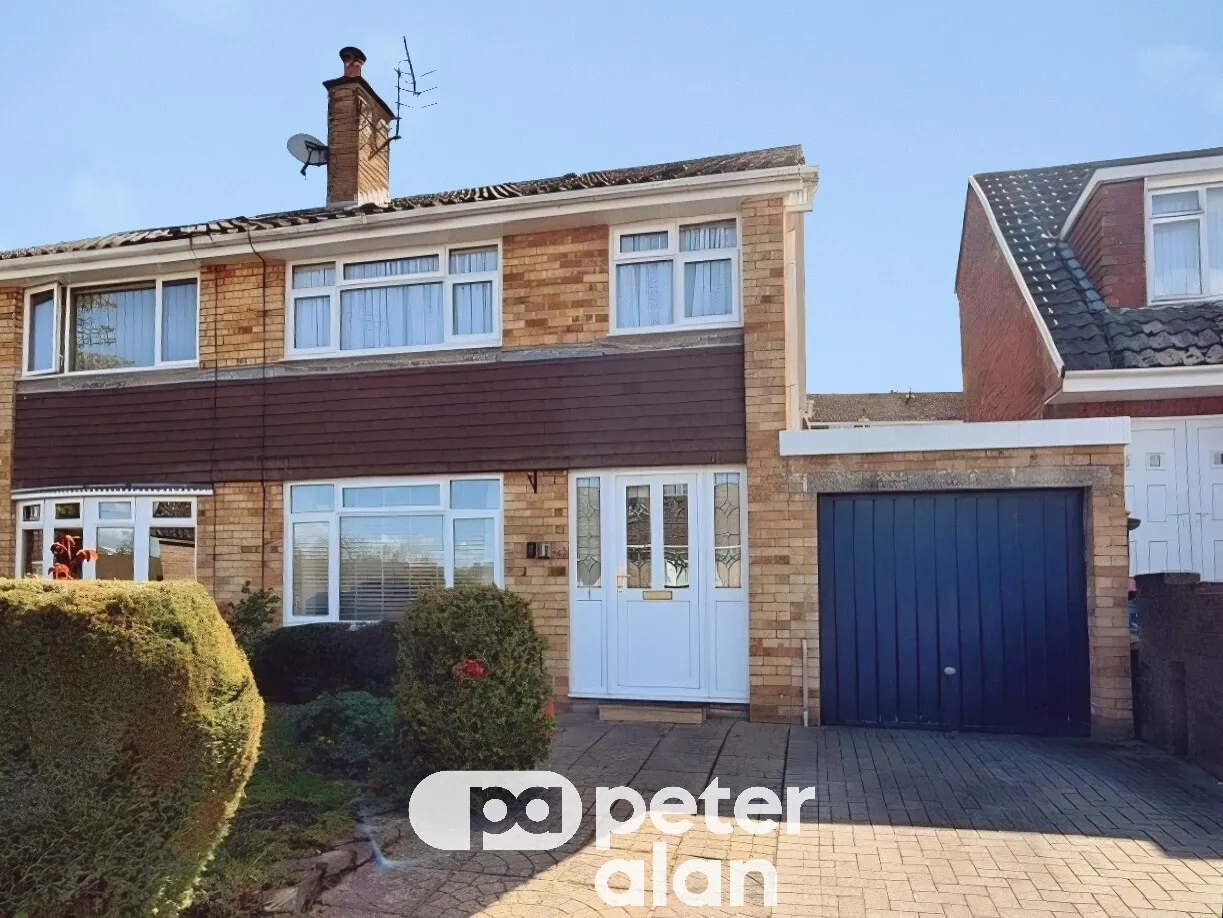 3 bed house for sale, The Spinney Newport, NP20