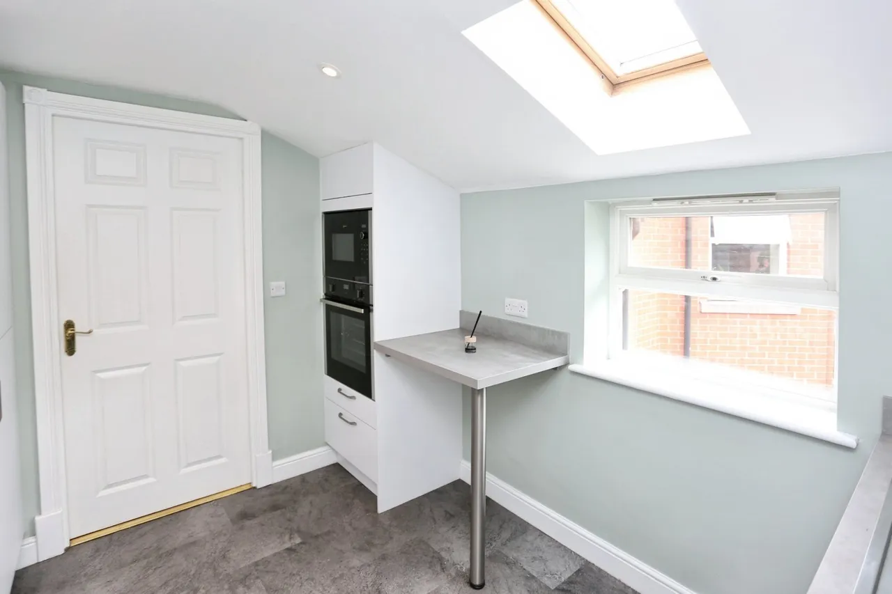 Heaton Moor Road, Stockport, SK4, photo 16