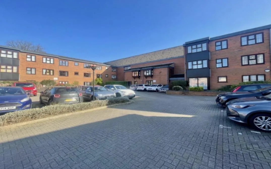 Lincoln Road, Peterborough, PE1, photo 3