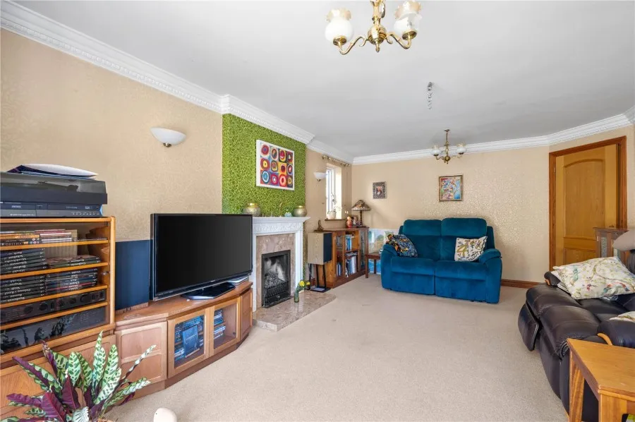 with 4 bedrooms in Steeple Bumpstead, Haverhill, CB9, photo 14