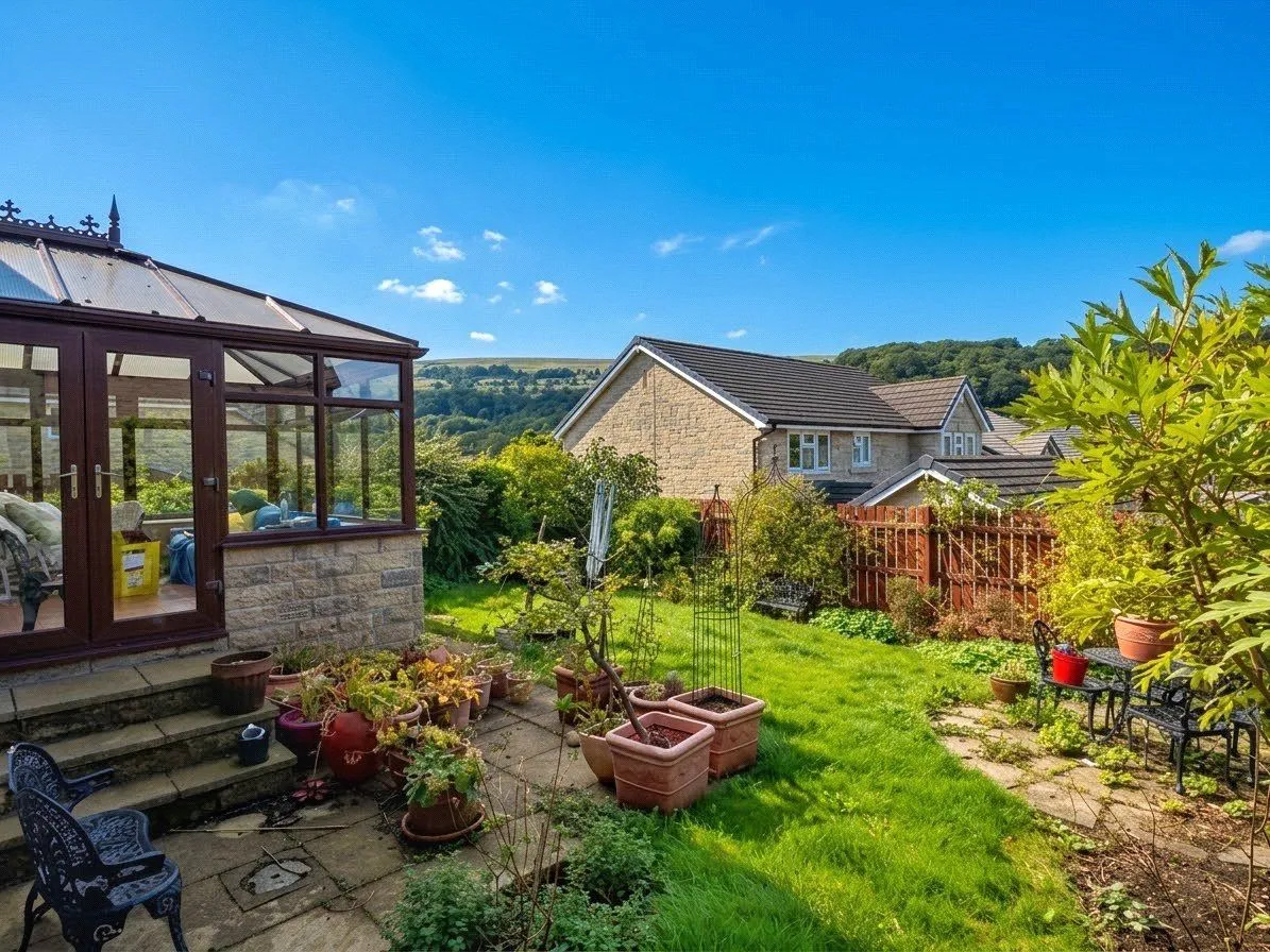 Hollinwood Drive, Rawtenstall, BB4, photo 2