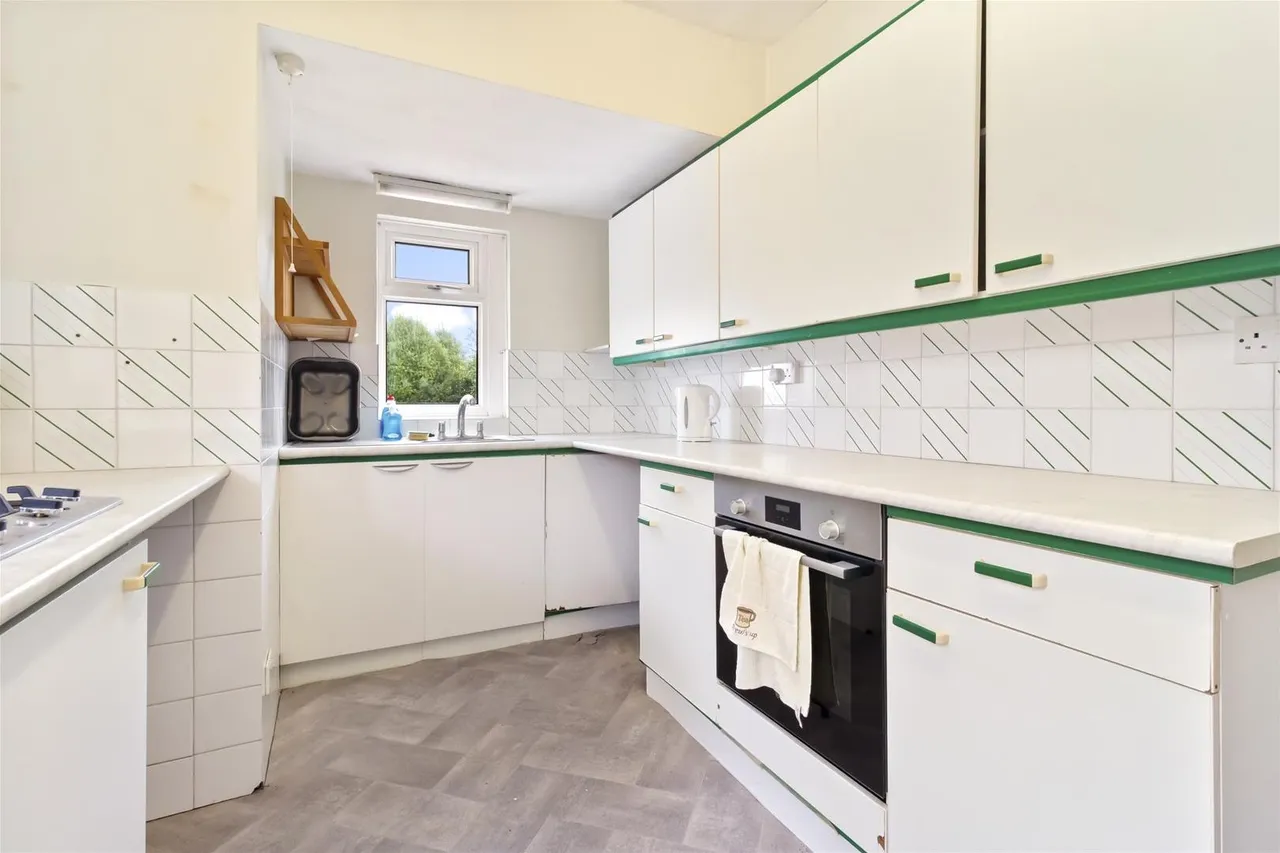Upper West Drive, Ferring, Worthing, photo 6