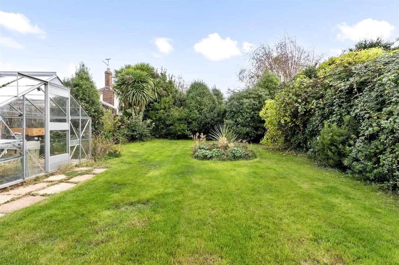 Upper West Drive, Ferring, Worthing, photo 15