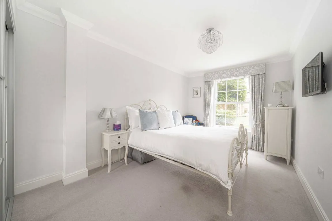 Queens Road, Weybridge, KT13, photo 5