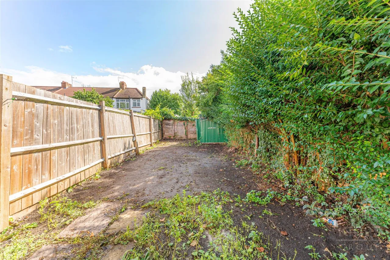 Trulock Road, London, N17, photo 9