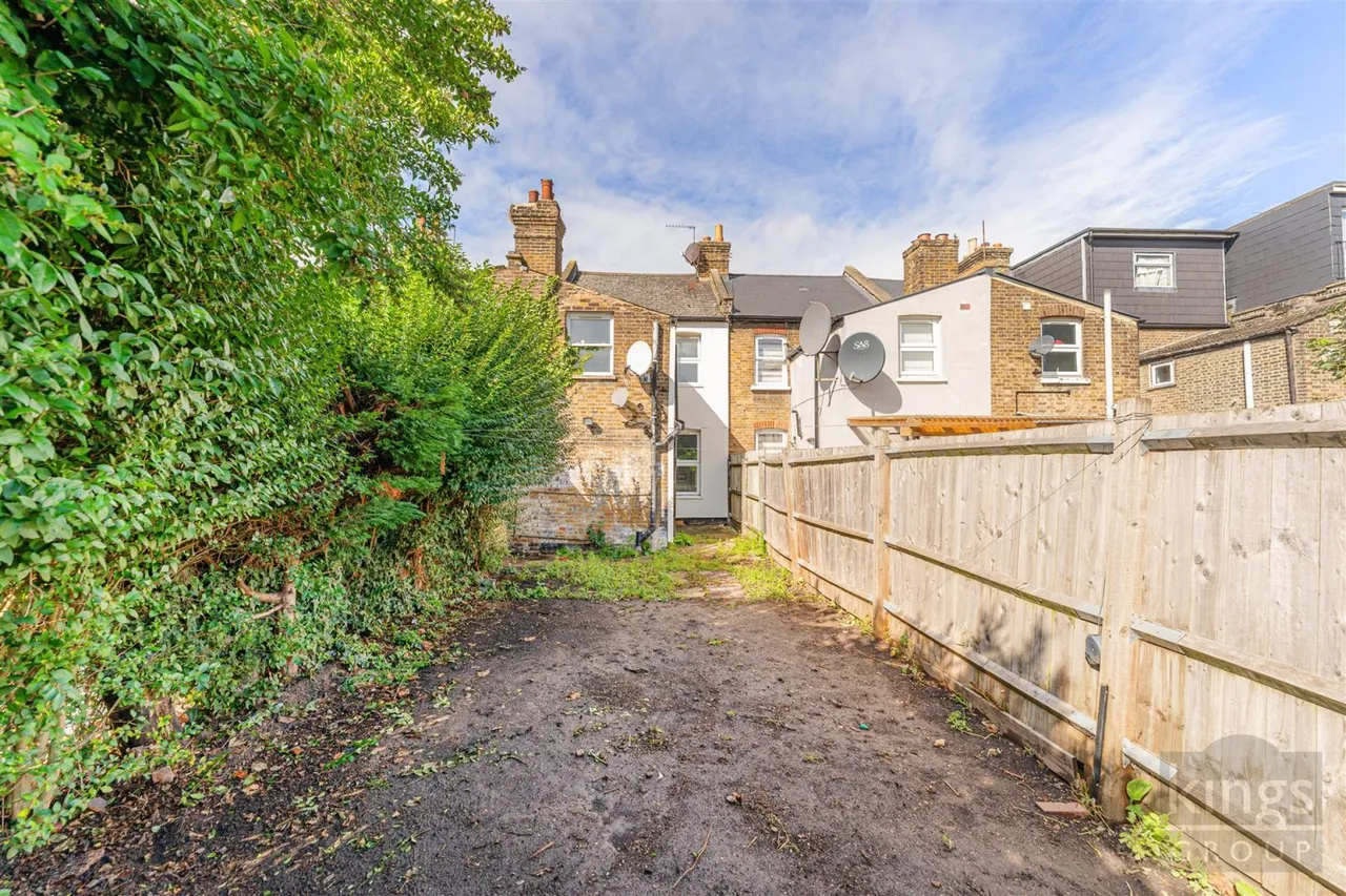 Trulock Road, London, N17, photo 18