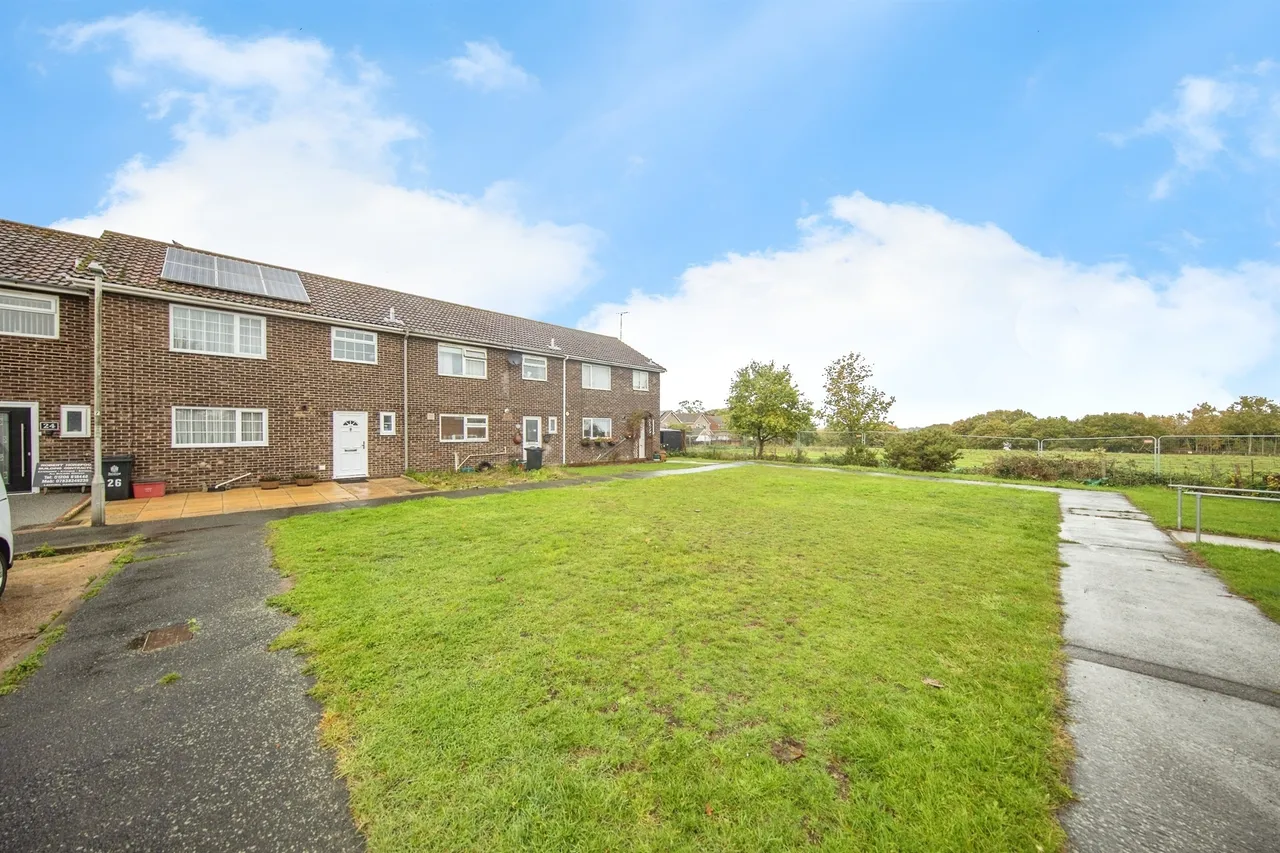 3 bed house for sale — Stour View Close, Mistley, MANNINGTREE