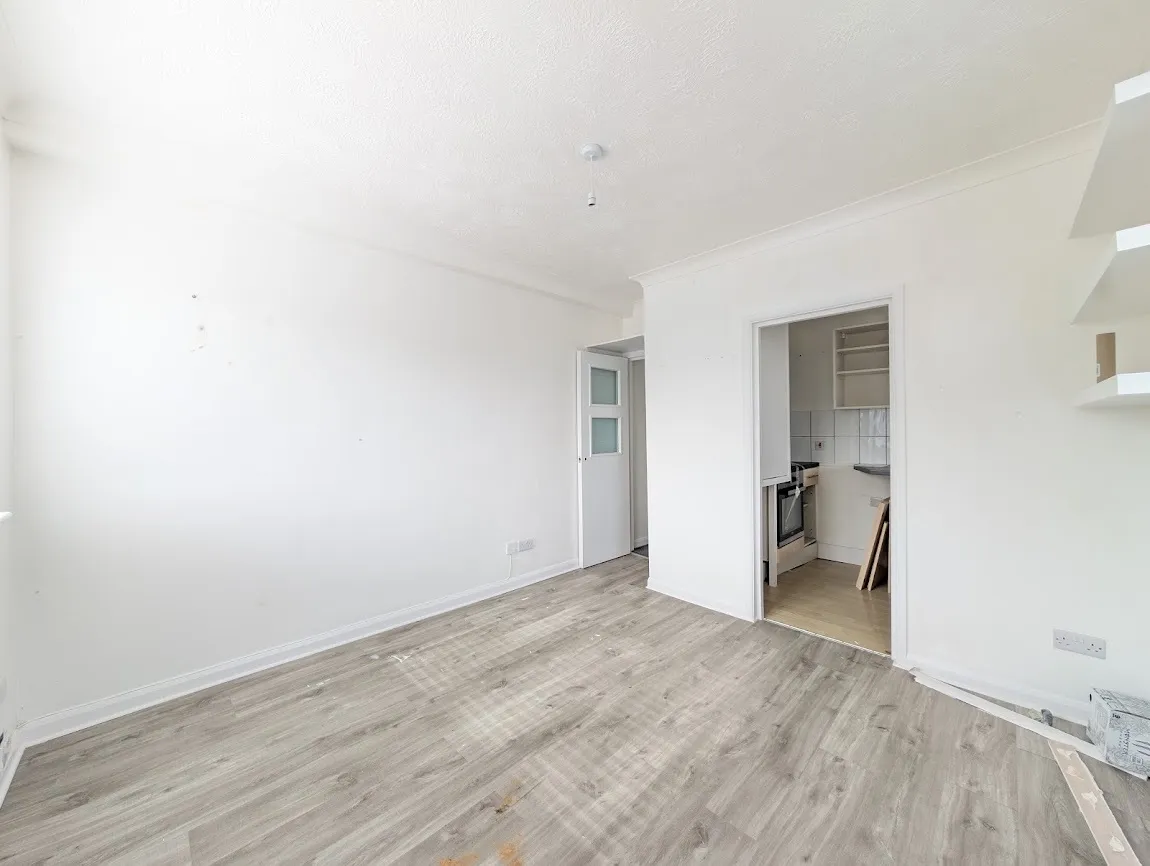 Rowlands Road, Worthing, BN11, photo 3