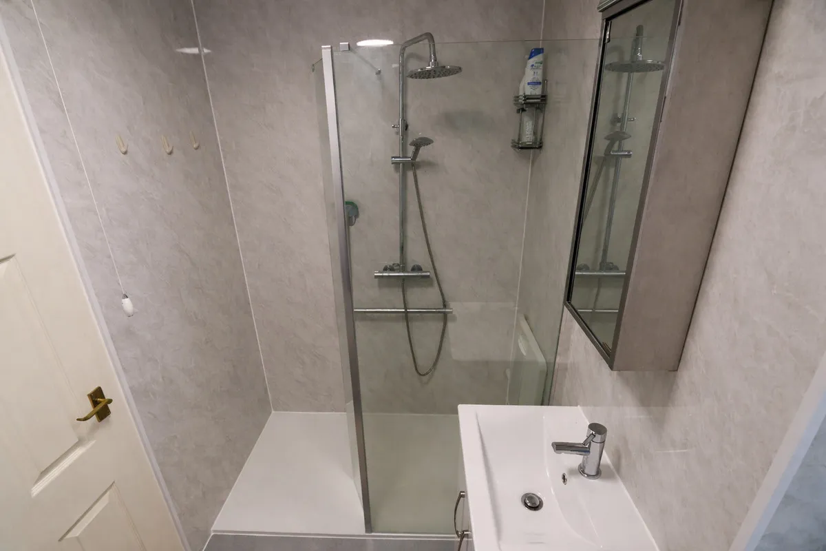 Faringdon Avenue,, Romford, Harold Hill, RM3 8JT, photo 15