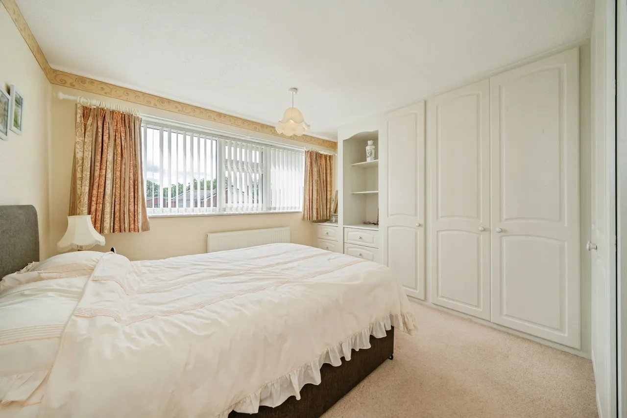 Bowden Close, Culcheth, Warrington, Cheshire, WA3, photo 8