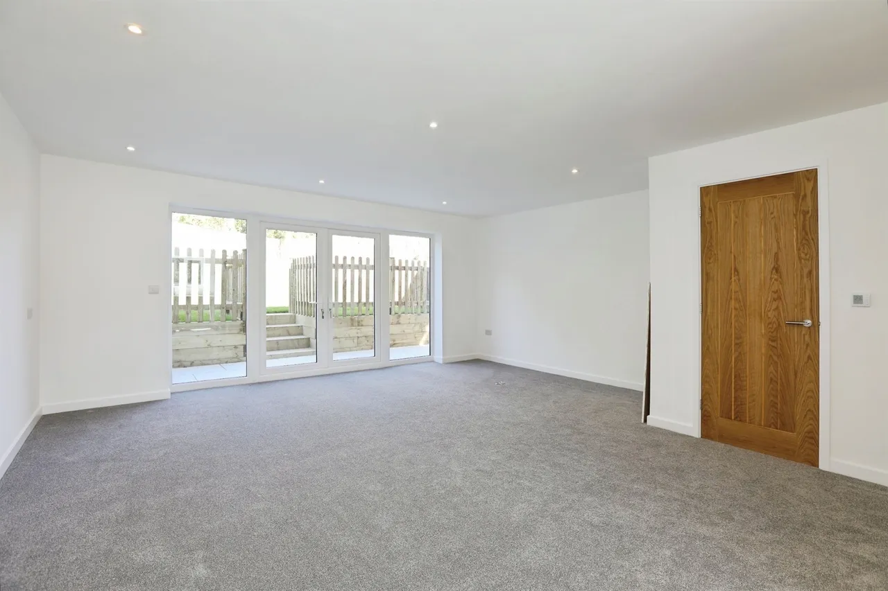 Hilders Farm Close, Crowborough, TN6, photo 3