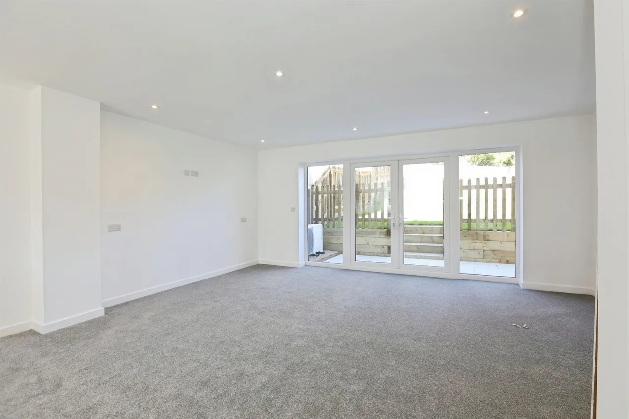 Hilders Farm Close, Crowborough, TN6, photo 6