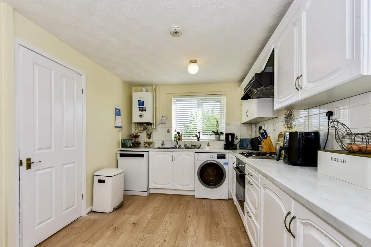 Wickfield Grove, Sheffield, S12, photo 8