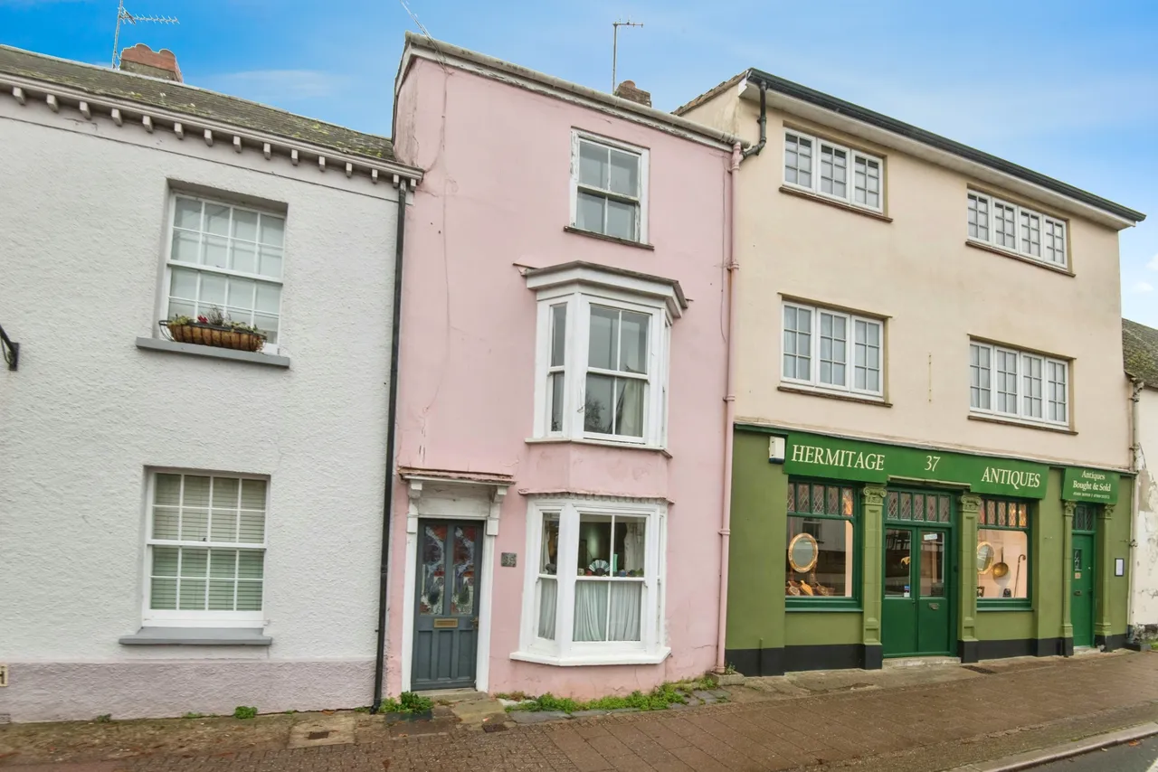 High Street, Honiton, EX14, photo 16