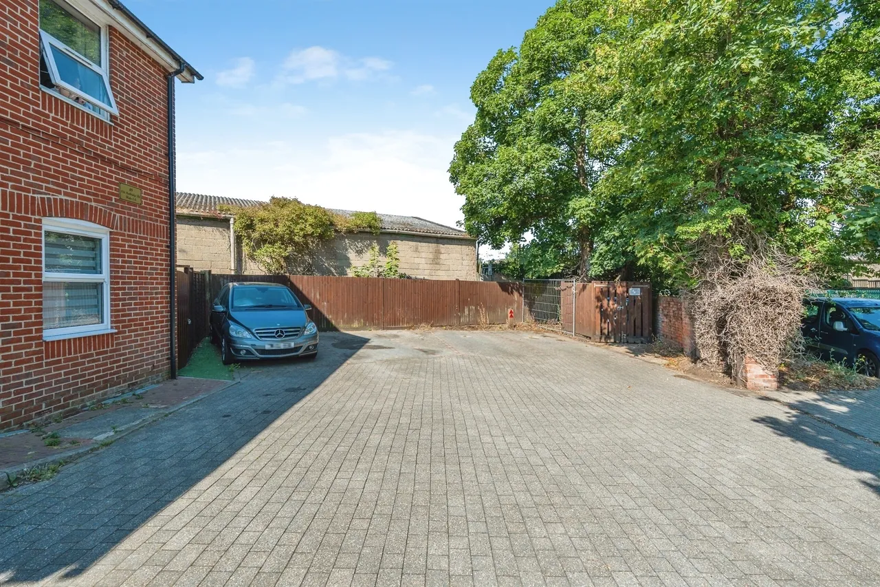 Old Redbridge Road, Southampton, SO15, photo 14