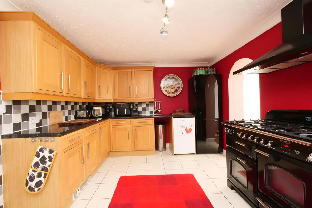 Costa Way, Pickering, YO18, photo 6