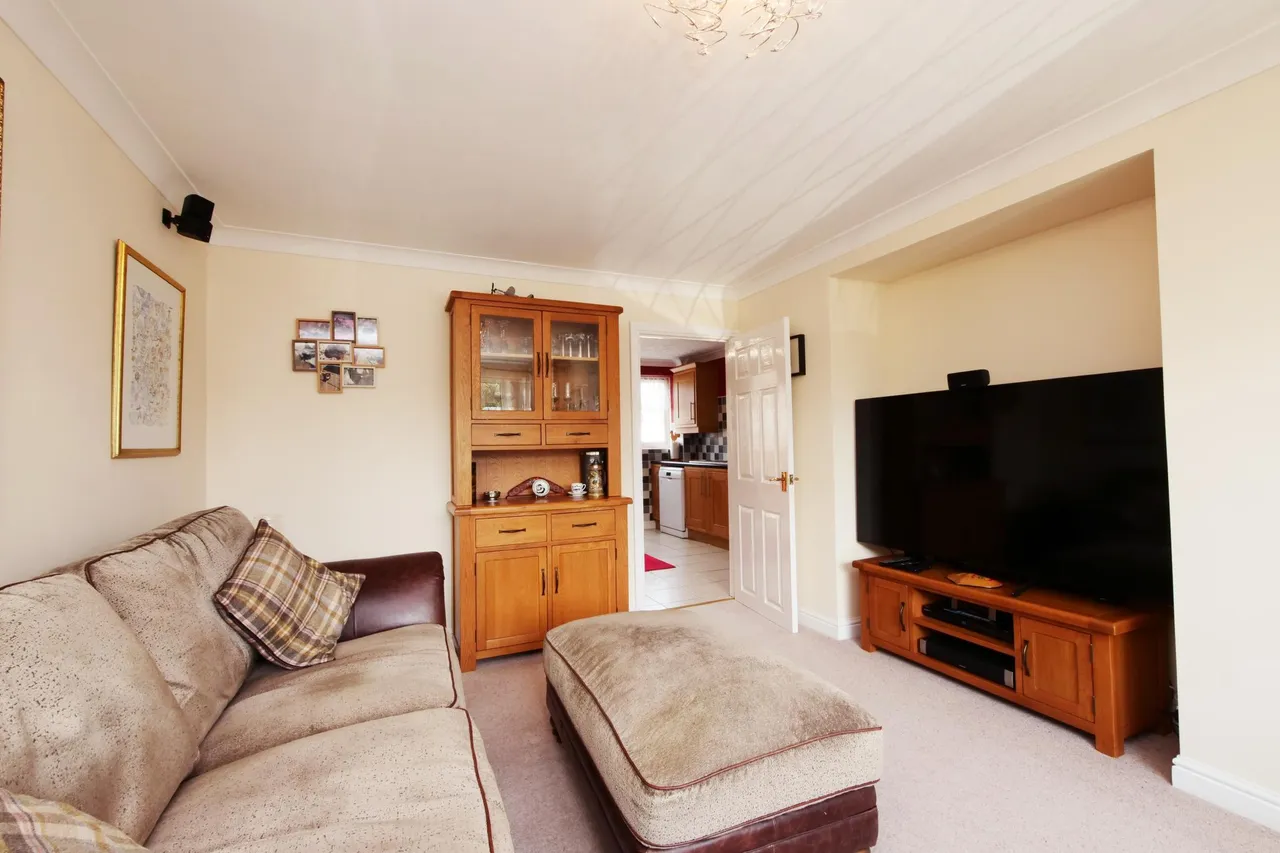 Costa Way, Pickering, YO18, photo 3