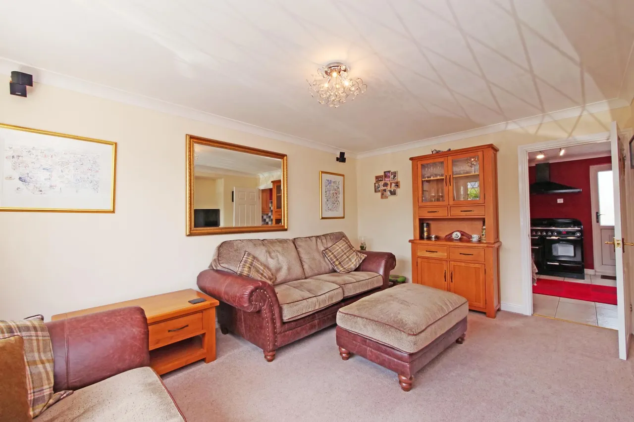 Costa Way, Pickering, YO18, photo 16