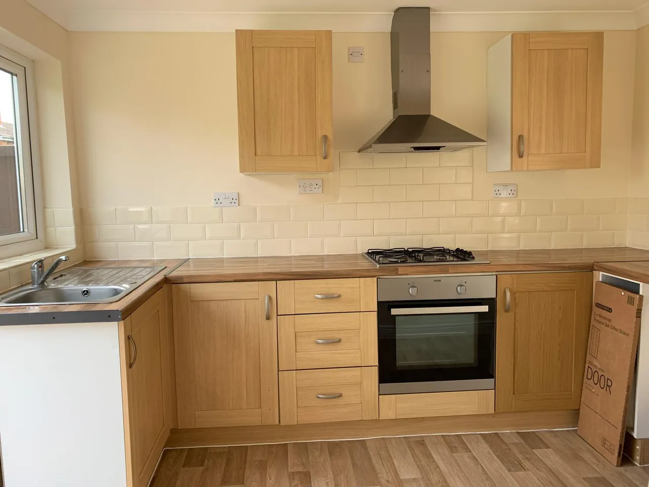 Coronation Avenue, Tamworth, B78, photo 6