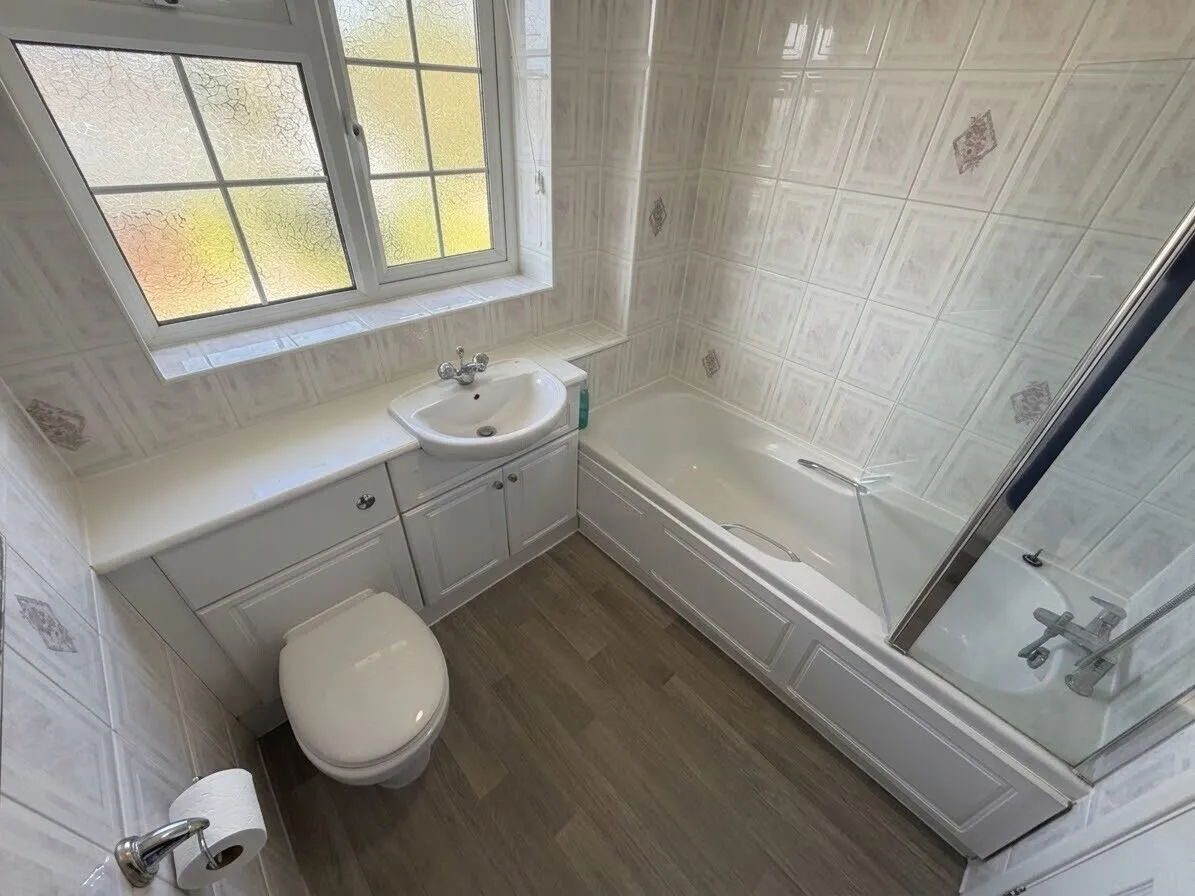 Lyneham Gardens, Maidenhead, SL6, photo 5