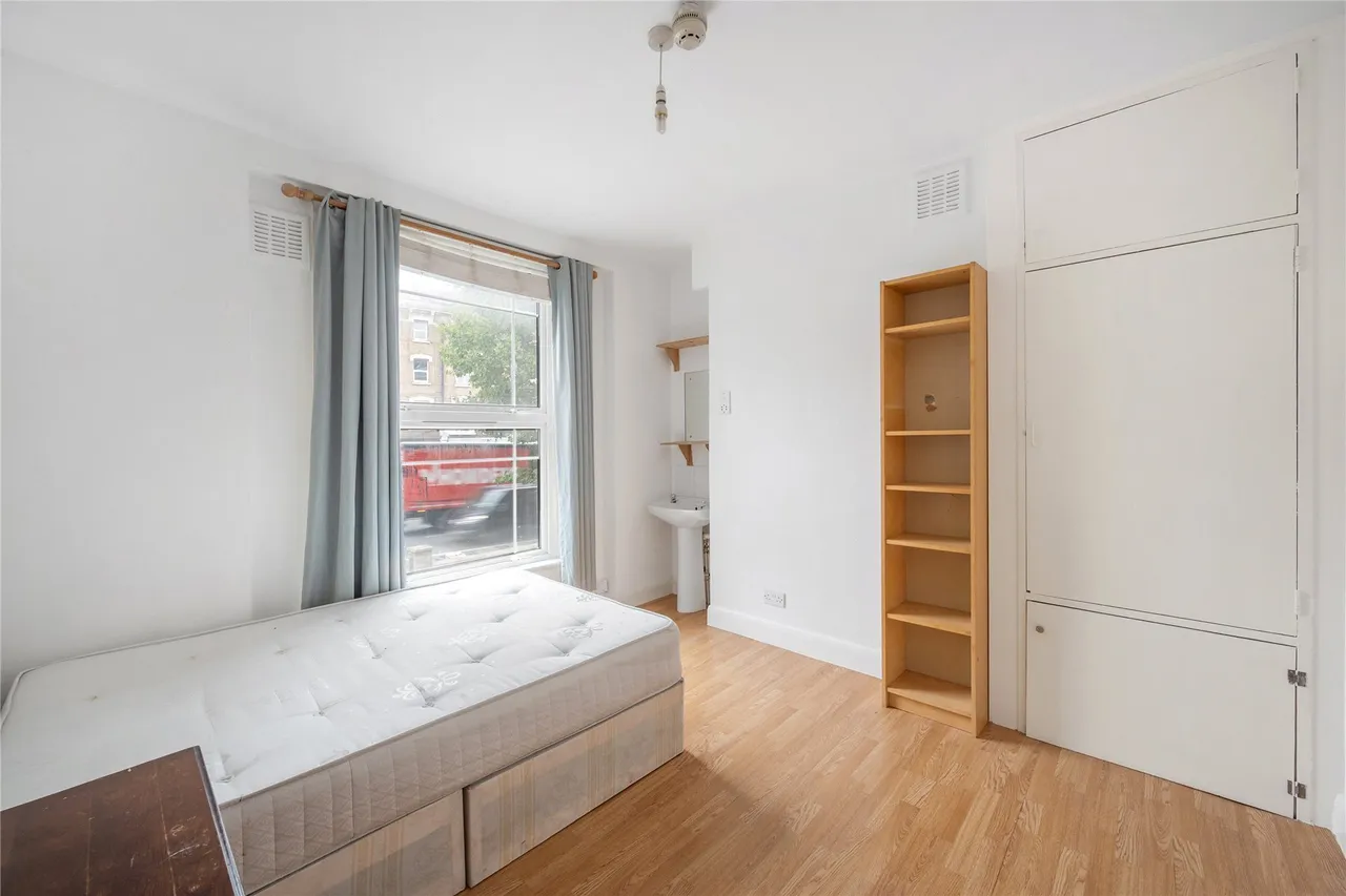 New Cross Road, London, SE14, photo 4