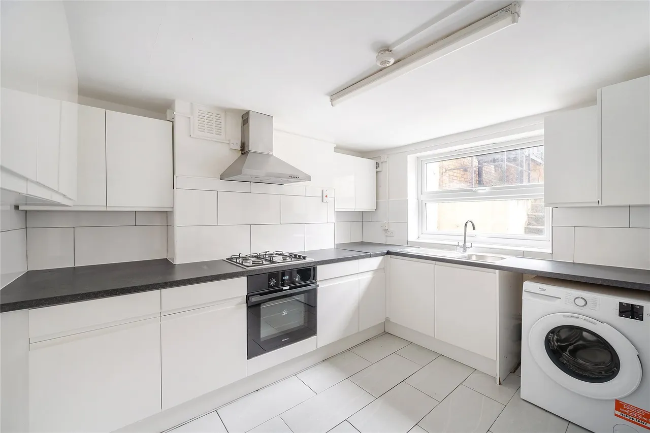 New Cross Road, London, SE14, photo 2