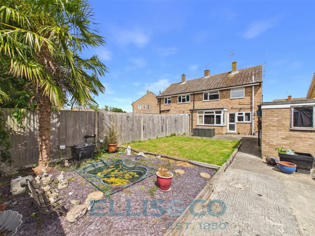 3 bed house for sale, The Cherry Orchard, Hadlow, TN11