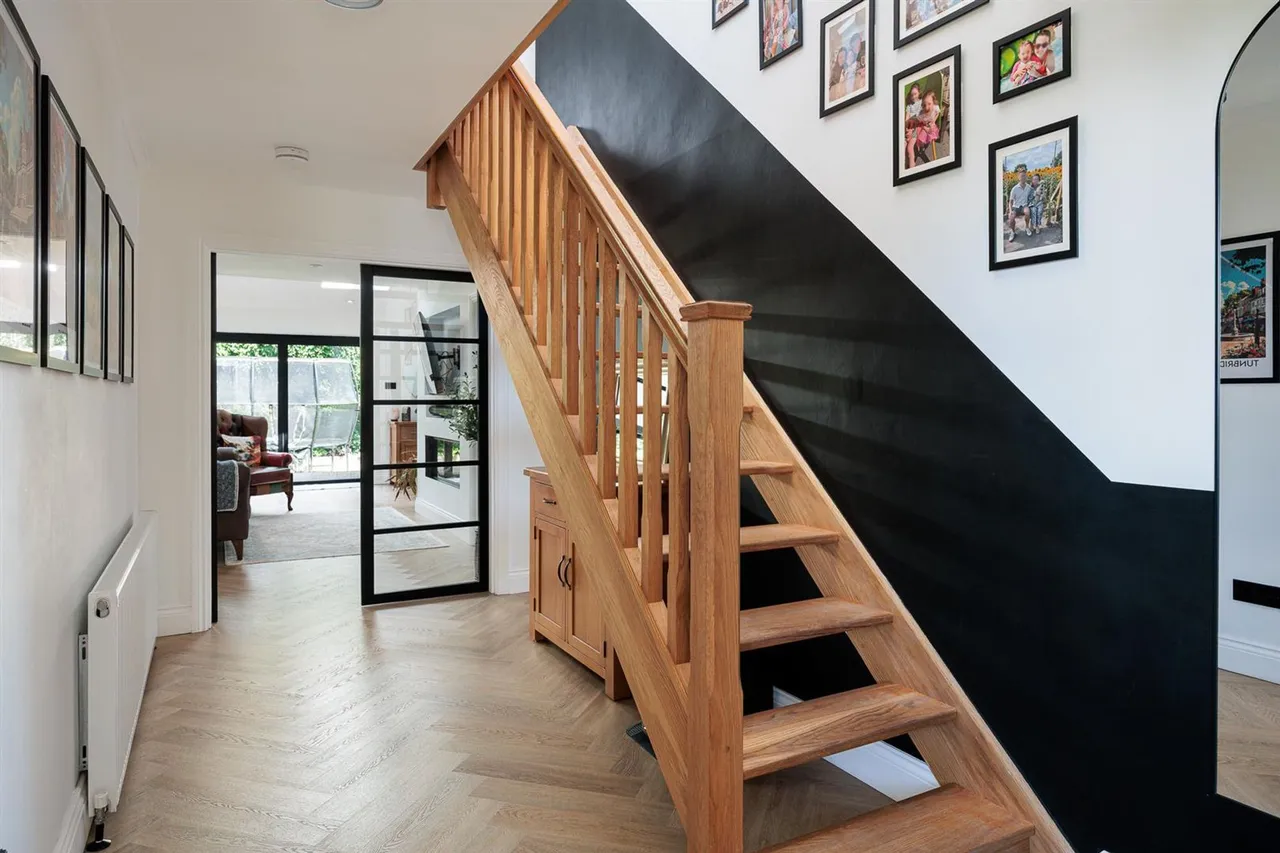 Downesway, Alderley Edge, SK9, photo 8