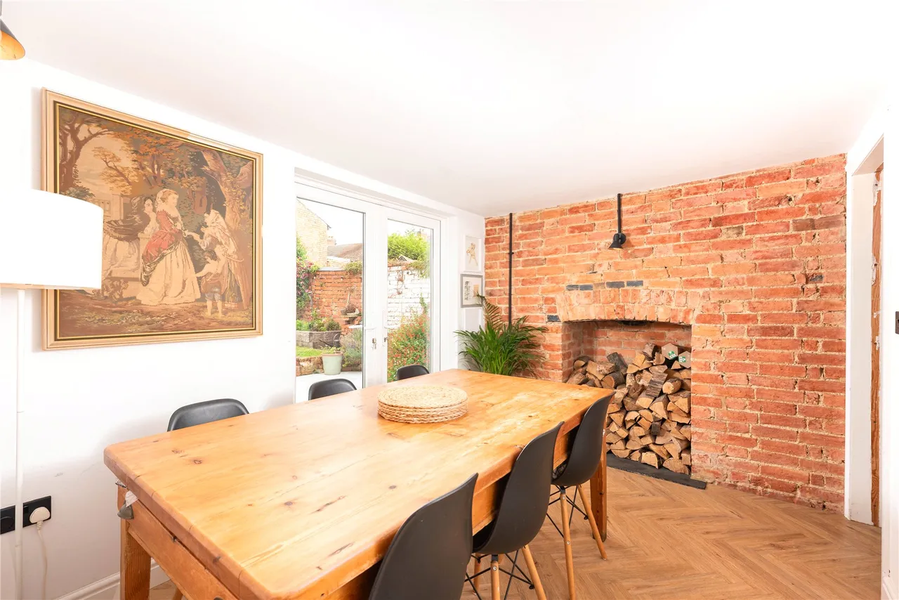 Spring Gardens, Newport Pagnell, MK16, photo 12