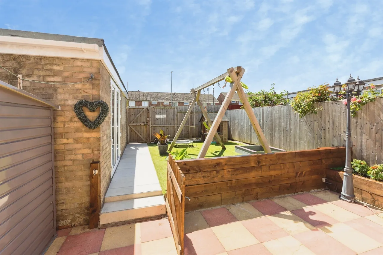 4 bed house for sale — Hathaway Walk, LEEDS