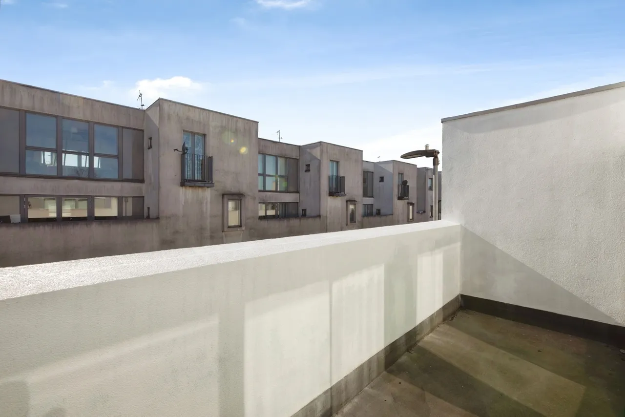 Church Road, Barking, IG11, photo 16