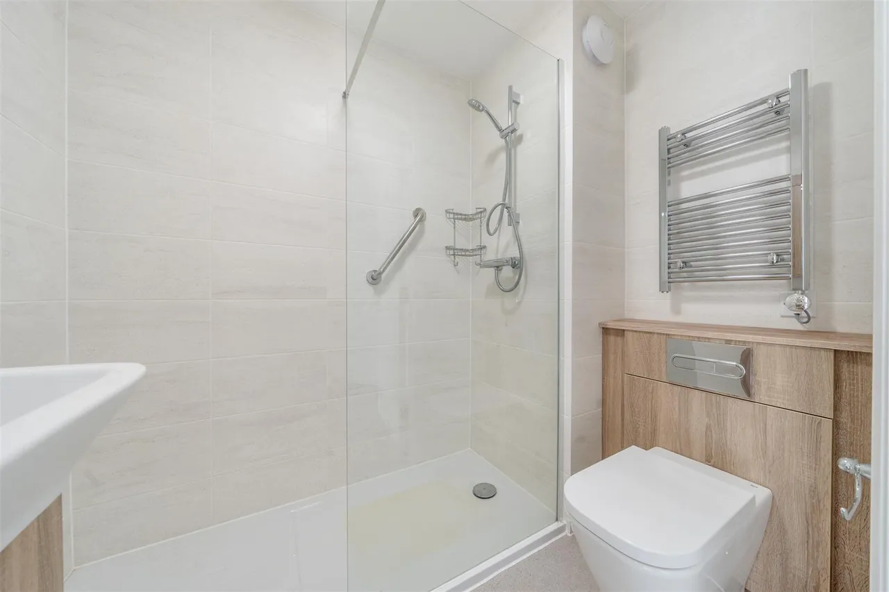 Tangier Way, Taunton, TA1, photo 13