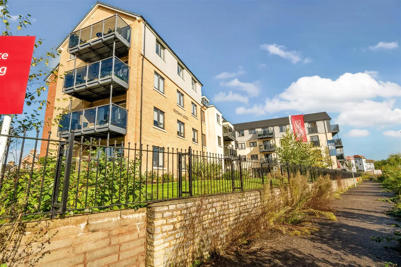 Tangier Way, Taunton, TA1, photo 17