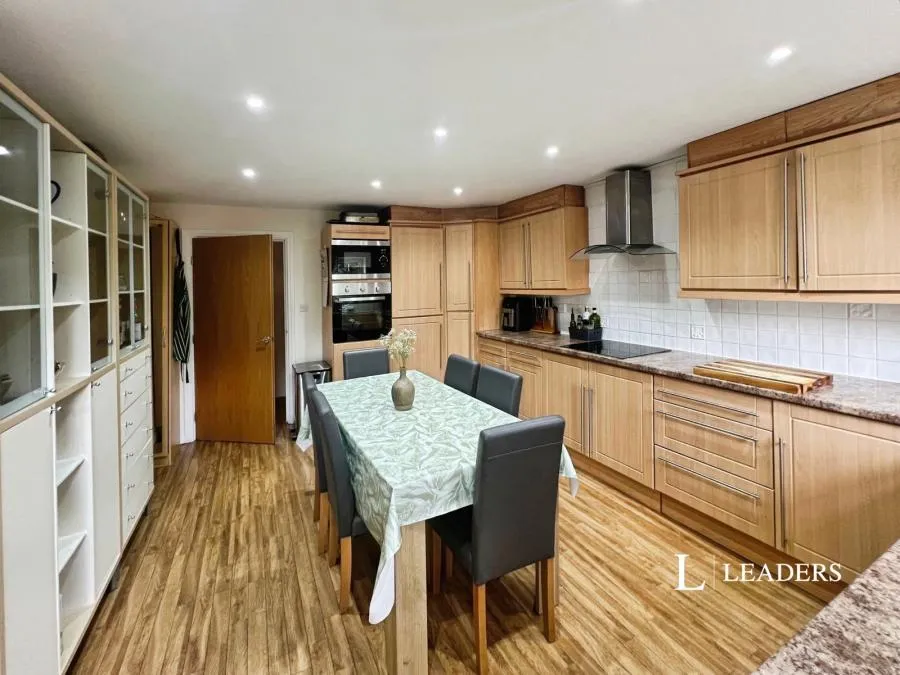 Horton Way, Stapeley, CW5, photo 3