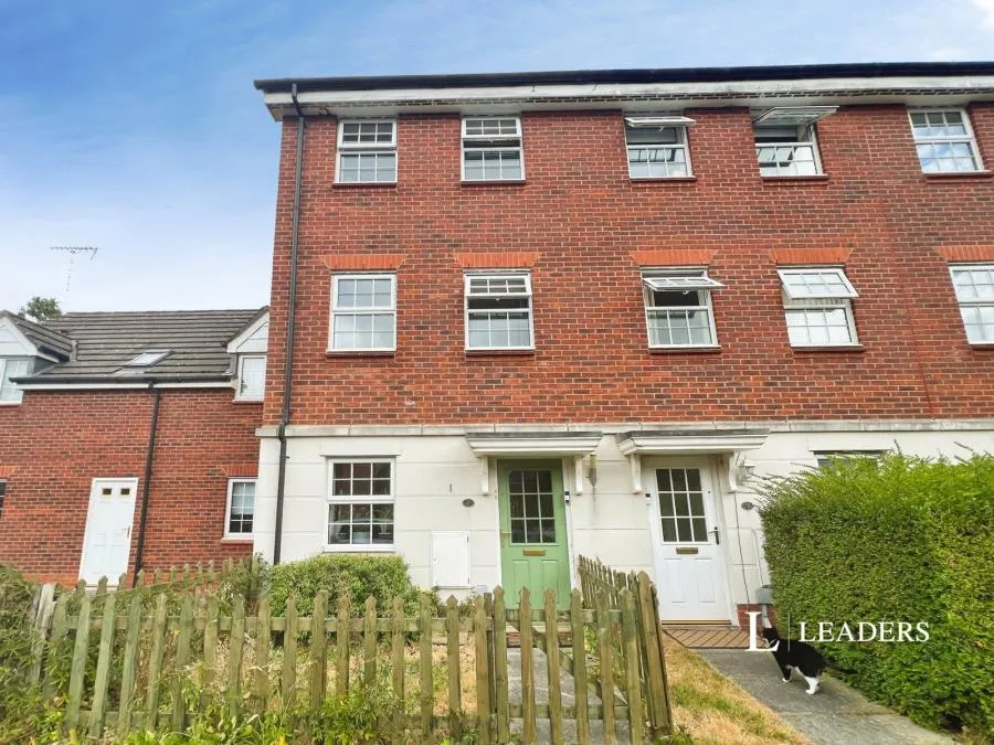 3 bed house to rent, Horton Way, Stapeley, CW5