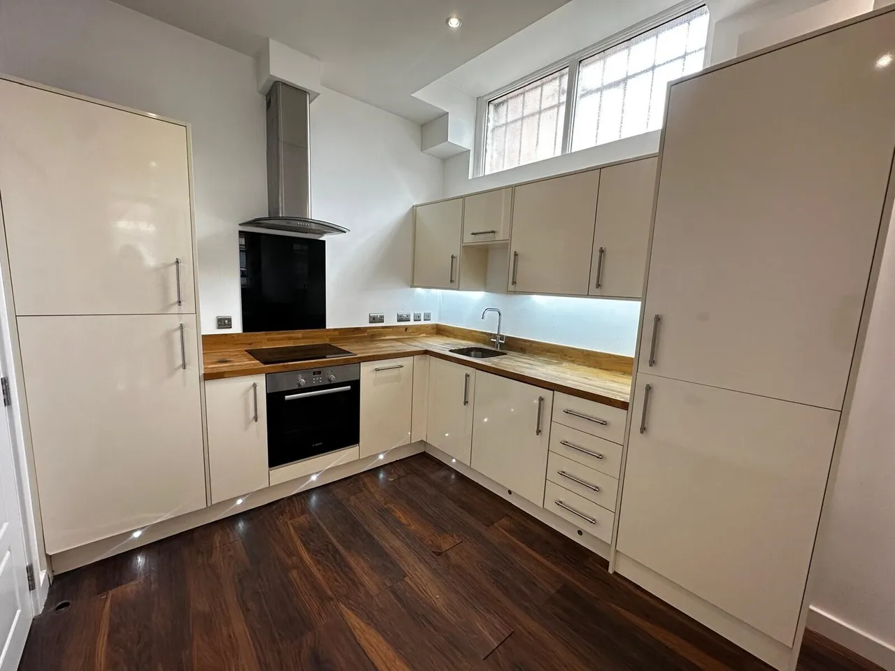 2 bed flat to rent, Hounds Gate Court, Nottingham, NG1