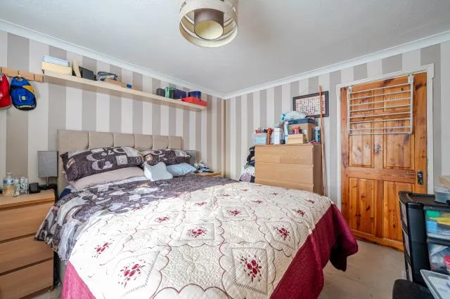 Wylie Close, Headington, OX3, photo 8